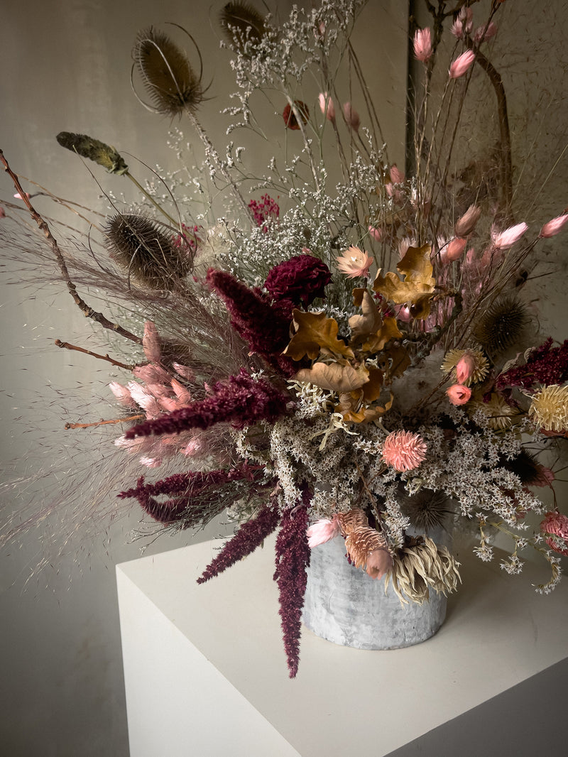 Thistle Pop - Bespoke Dried Flower Arrangement