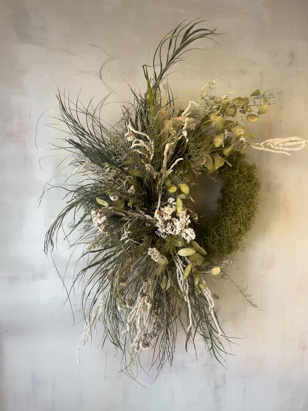 Lichen Moon Dried Flower Wreath