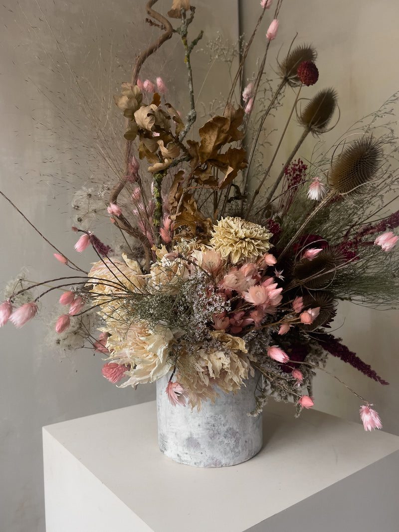 Thistle Pop - Bespoke Dried Flower Arrangement