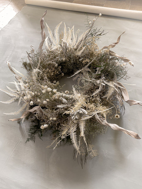 White Whisper Dried Flower Wreath